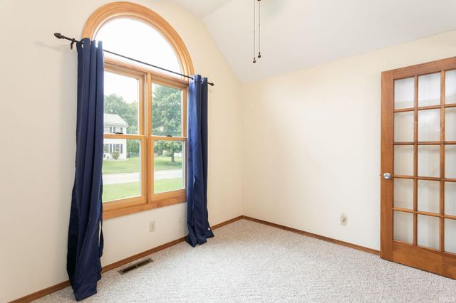 54960 E Sunray Drive, Osceola, IN 46561