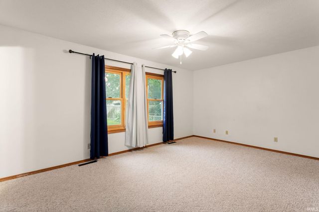 54960 E Sunray Drive, Osceola, IN 46561