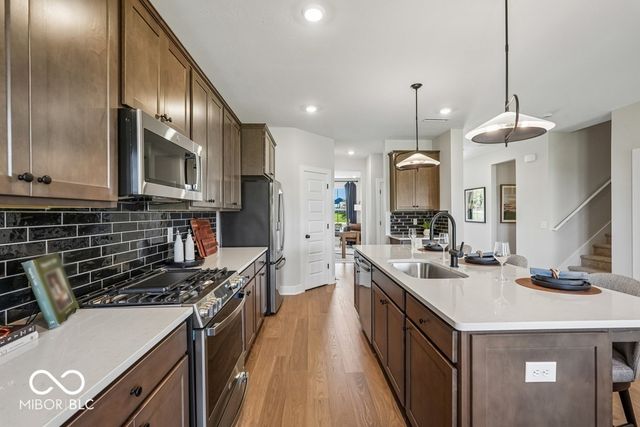 12183 Olivine Avenue, Indianapolis, IN 46229