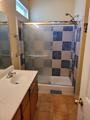 1313 Lady Ct, Nashville, TN 37214