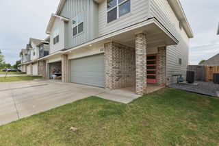 8917 NW 109th Lane, Oklahoma City, OK 73162