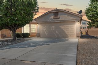 368 WHISPERING MEADOWS Drive NE, Rio Rancho, NM 87144