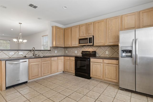 6508 Courtyards Drive, Mckinney, TX 75072