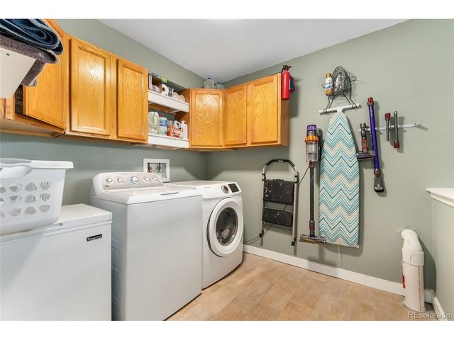 9939 Garland Dr, Broomfield, CO 80021