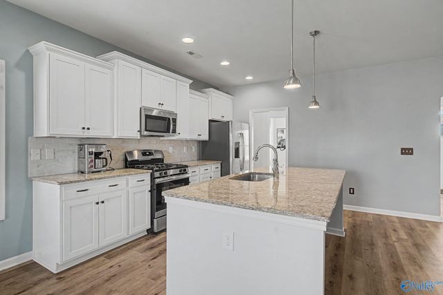 215 Iron Circle, Meridianville, AL 35759