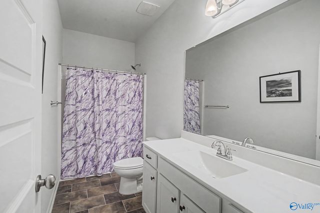 215 Iron Circle, Meridianville, AL 35759