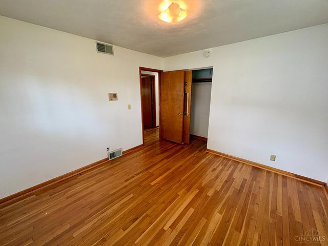 1420 Nilles Road, Fairfield, OH 45014