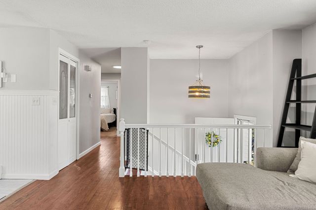 15 Bradford Drive, Merrimack, NH 03054