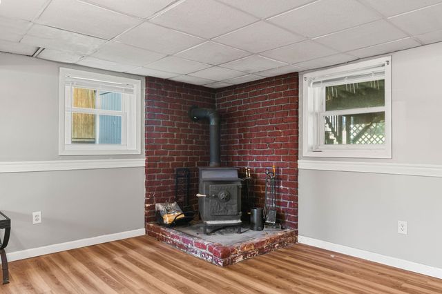 15 Bradford Drive, Merrimack, NH 03054