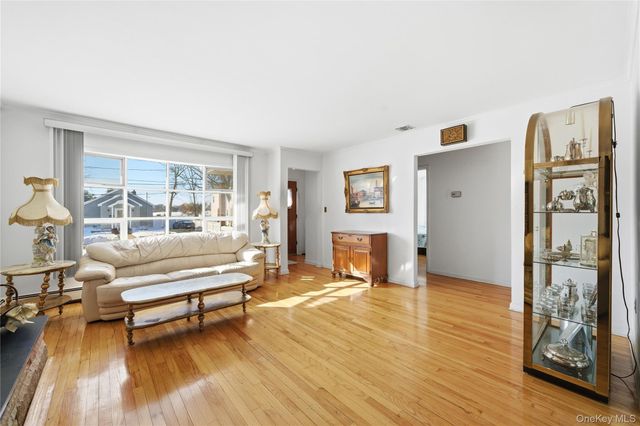 311 Cedar Street, South Hempstead, NY 11550