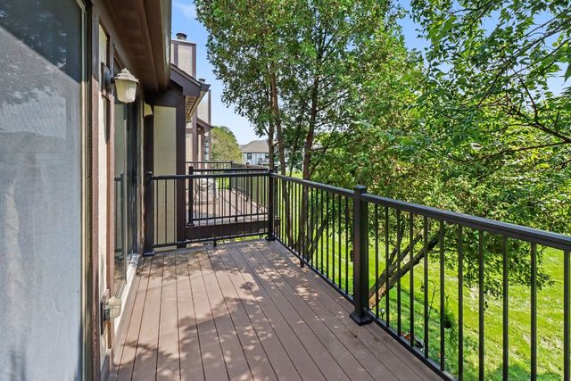 430 Elizabeth Drive 2C, Wood Dale, IL 60191