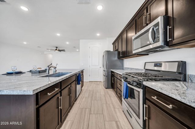 14384 W HEARN Road, Surprise, AZ 85379