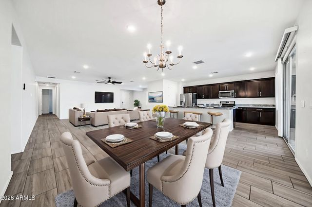 14384 W HEARN Road, Surprise, AZ 85379