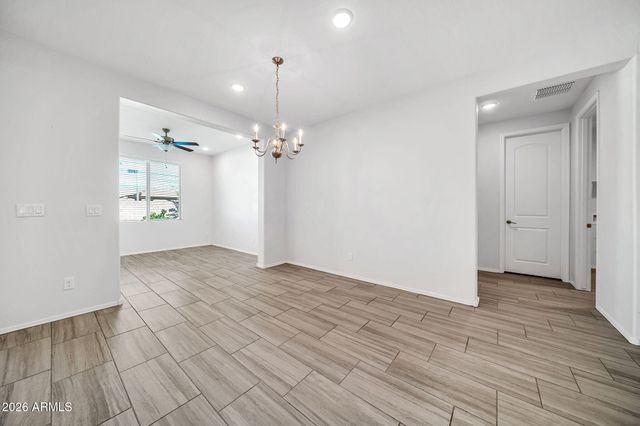 14384 W HEARN Road, Surprise, AZ 85379