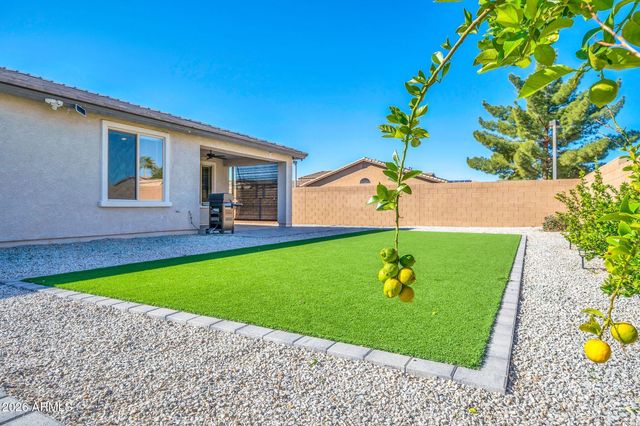 14384 W HEARN Road, Surprise, AZ 85379