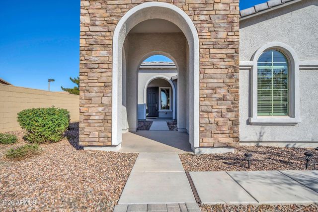 14384 W HEARN Road, Surprise, AZ 85379