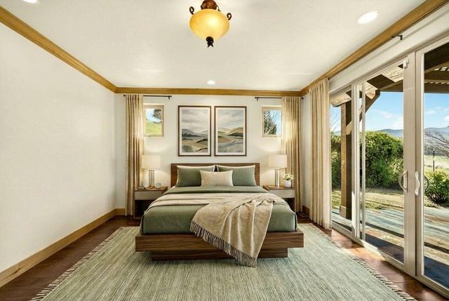 988 Dead Indian Memorial Road, Ashland, OR 97520