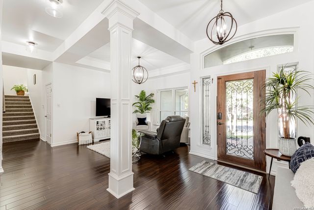 17410 SHADY CANYON DR, San Antonio, TX 78248