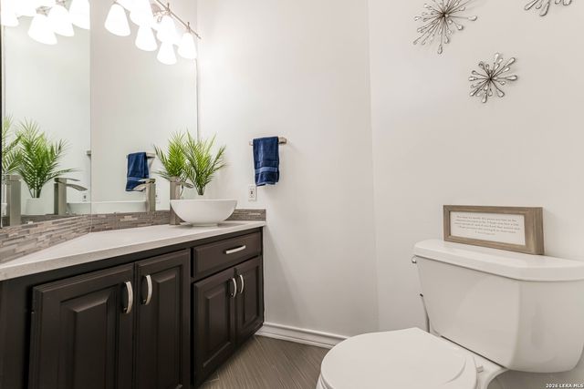 17410 SHADY CANYON DR, San Antonio, TX 78248