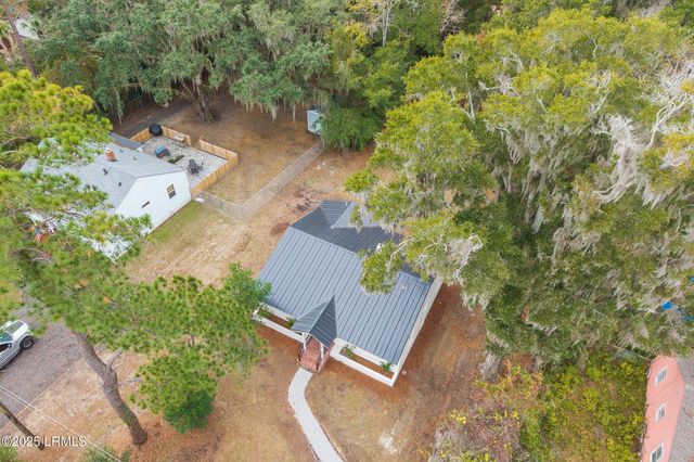 1905 Old Shell Road, Port Royal, SC 29935