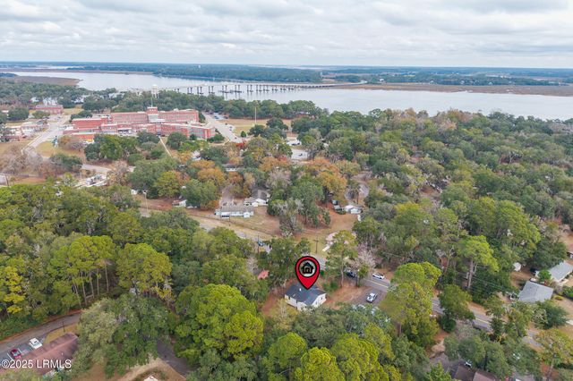 1905 Old Shell Road, Port Royal, SC 29935