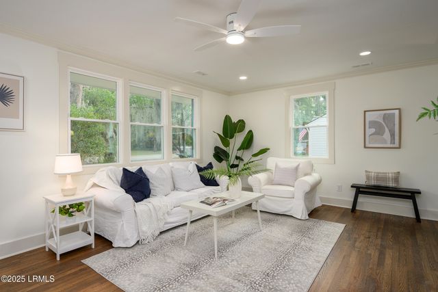 1905 Old Shell Road, Port Royal, SC 29935