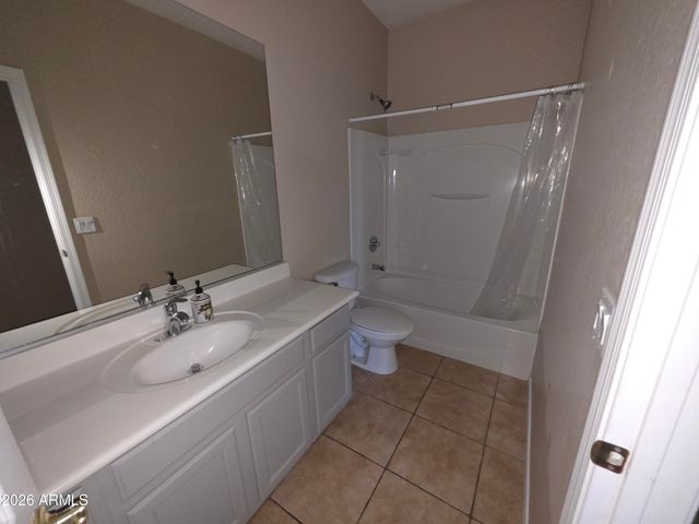 16882 W TONBRIDGE Street, Surprise, AZ 85374