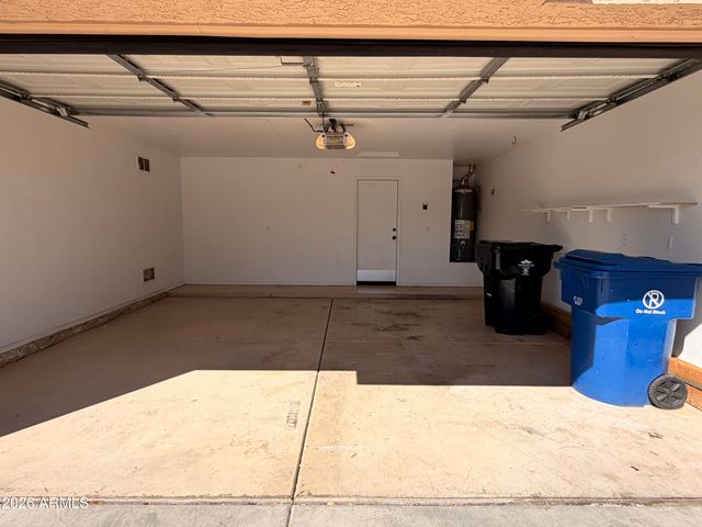 17116 N Melissa Lane, Surprise, AZ 85374