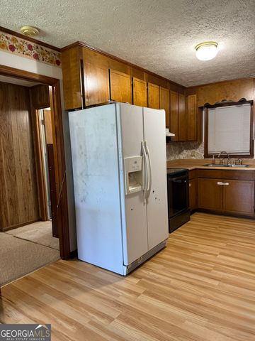 140 Rene Lane, Cochran, GA 31014