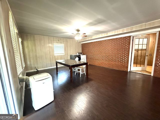 140 Rene Lane, Cochran, GA 31014