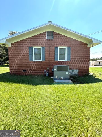 140 Rene Lane, Cochran, GA 31014