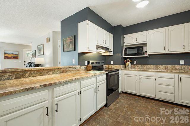 40 Harold Sluder Road, Alexander, NC 28701