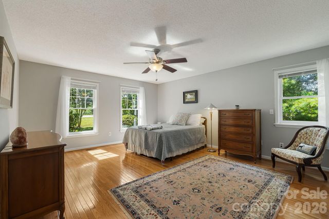 40 Harold Sluder Road, Alexander, NC 28701