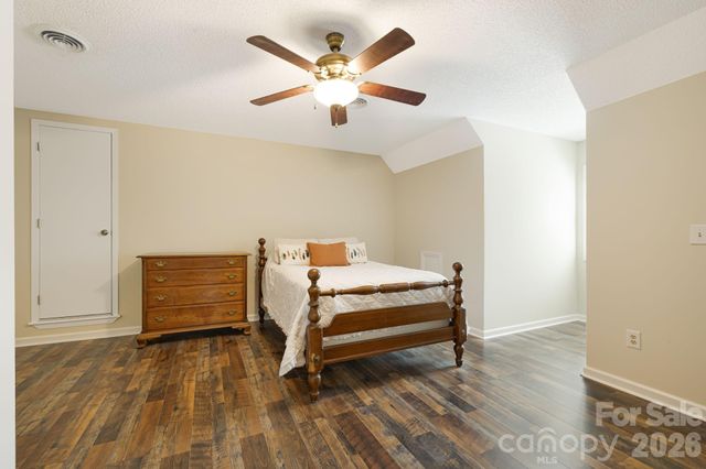 40 Harold Sluder Road, Alexander, NC 28701