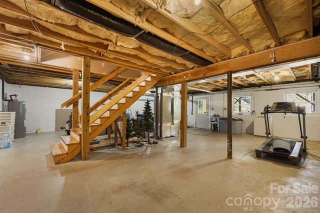 40 Harold Sluder Road, Alexander, NC 28701