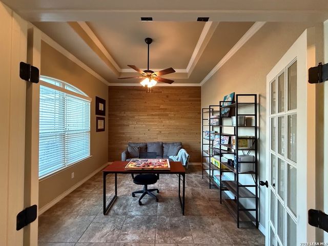 196 TRIPLE BEND DR, La Vernia, TX 78121