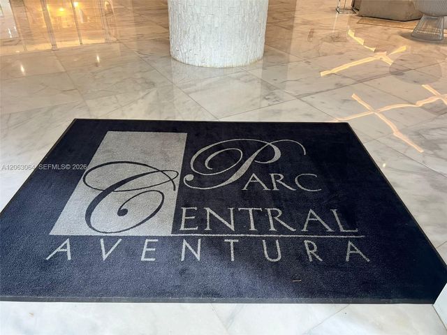 3300 NE 192nd St 803, Aventura, FL 33180