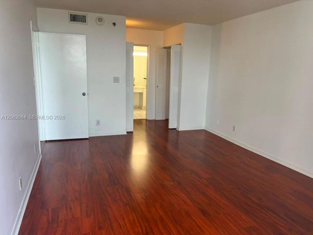 3300 NE 192nd St 803, Aventura, FL 33180