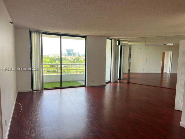 3300 NE 192nd St 803, Aventura, FL 33180
