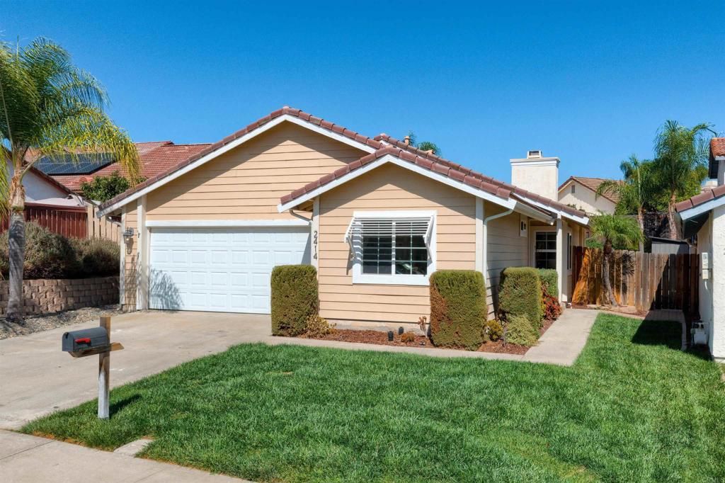 2414 Heatherwood Court, Escondido, CA 92026 — photo 2