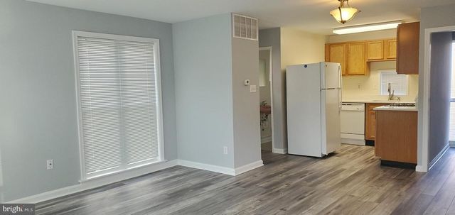 3004 SAINT CLAIR DR, Temple Hills, MD 20748