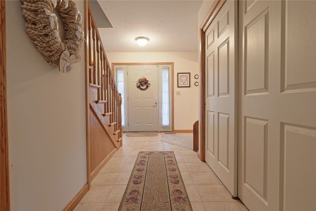 643 PROVIDENCE Way, Erie, PA 16509