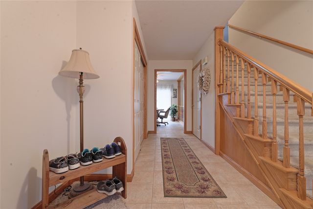 643 PROVIDENCE Way, Erie, PA 16509