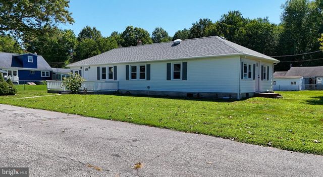 64 DARTMOUTH RD, Pennsville, NJ 08070
