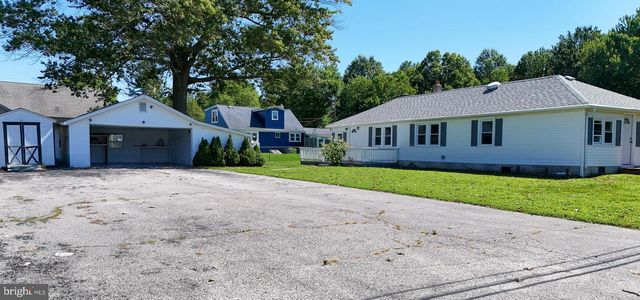 64 DARTMOUTH RD, Pennsville, NJ 08070