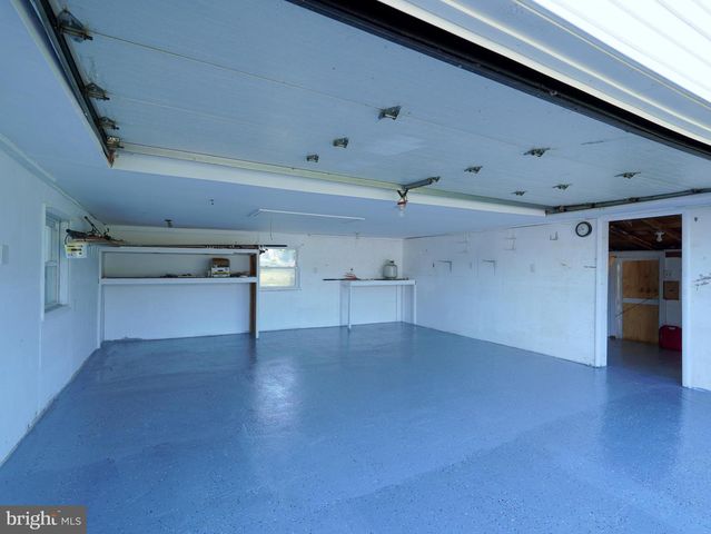 64 DARTMOUTH RD, Pennsville, NJ 08070