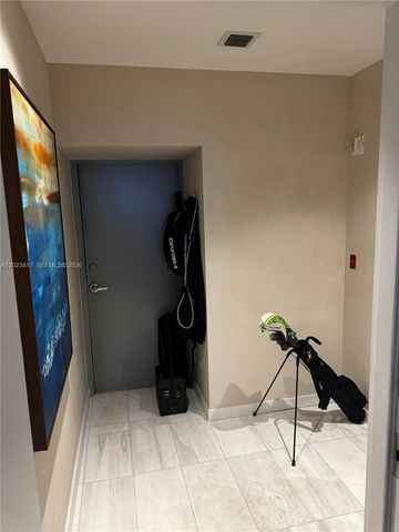 480 NE 31st St 4102, Miami, FL 33137
