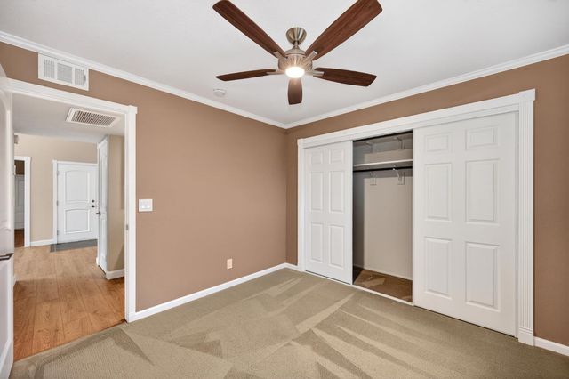 2307 E 8th St, Davis, CA 95618