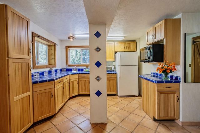 4101 San Juan Canyon Road, San Juan Bautista, CA 95045