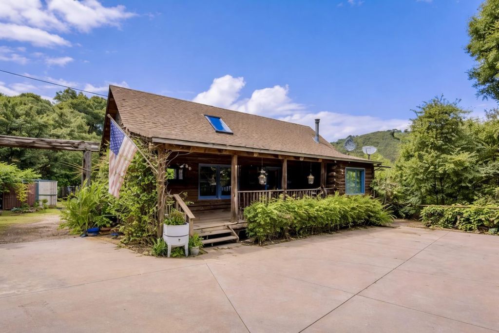 4101 San Juan Canyon Road, San Juan Bautista, CA 95045